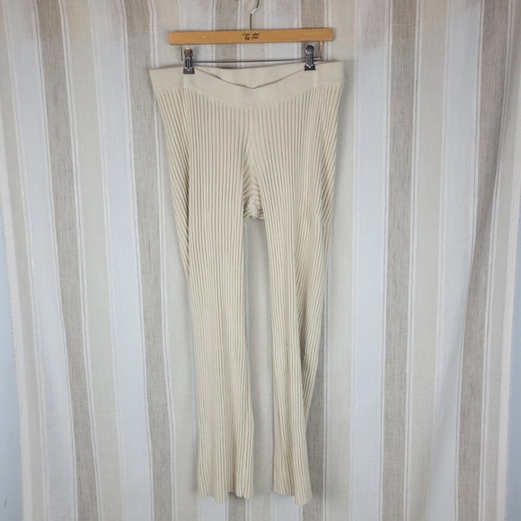 GAP Maternity Ribbed Matching Set - Picture 8 of 12